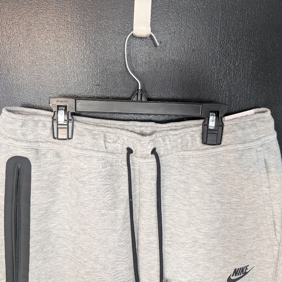 Nike Tech Joggers Nike Joggers Sweatpants Men's BNWT - Picture 8 of 16